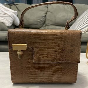 Vintage Sterling USA Genuine Lizard Square Shaped Purse